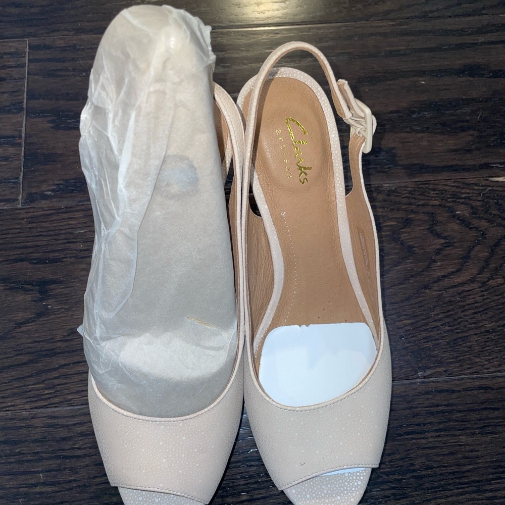 Clarks shoes